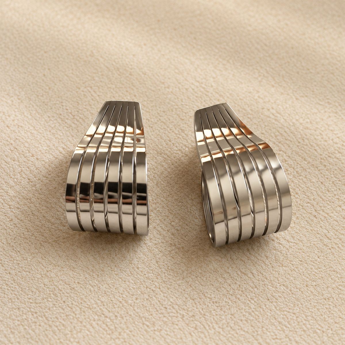 Vela Wave Silver Küpe