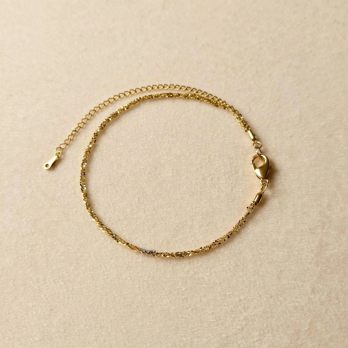 Işıltılı Charm Detaylı Gold Halhal