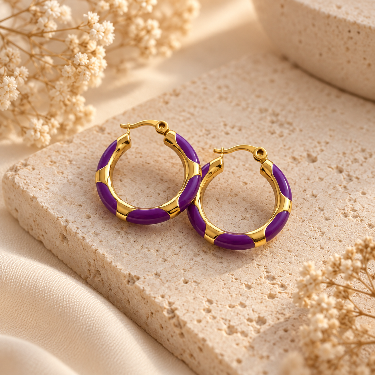 Royal Violet Gold Halka Küpe