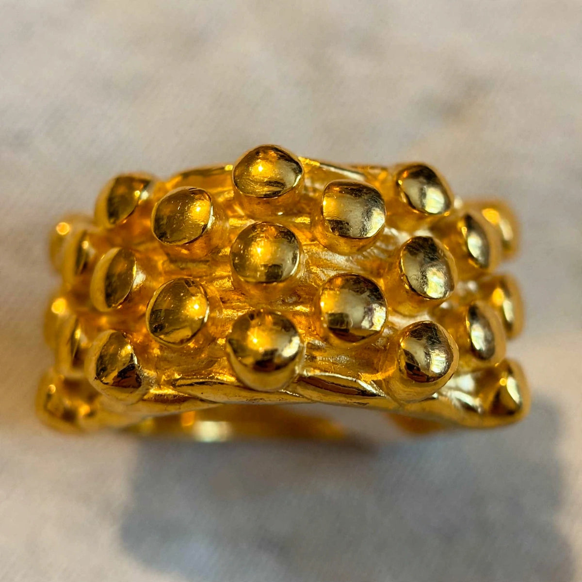 Aurelia Gold Dokulu Yüzük
