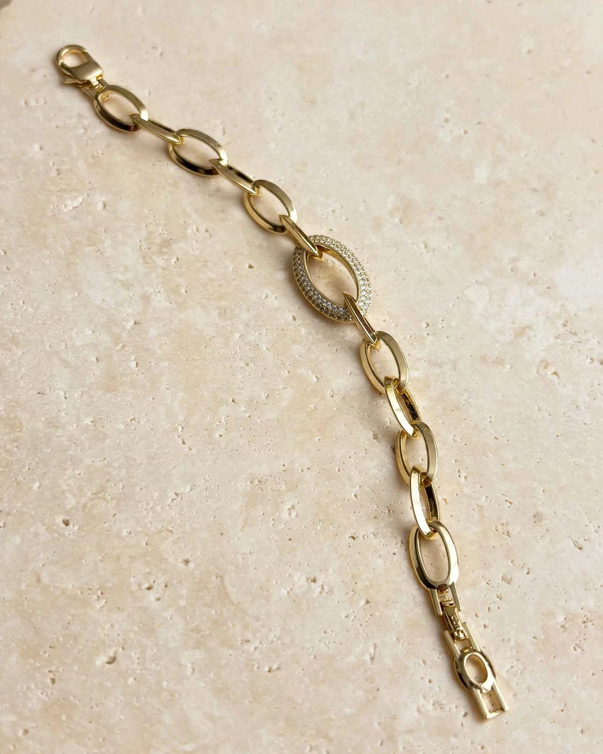 Işıltılı Oval Halka Xuping Bileklik